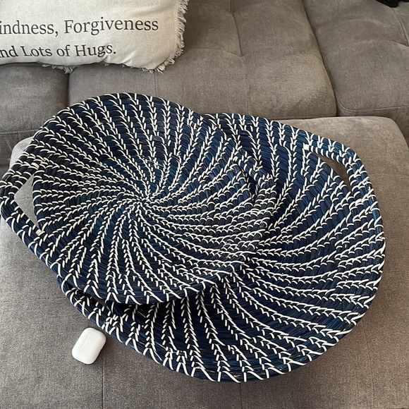 Royal Blue Jumbo Weave Baskets - Picture 7 of 12